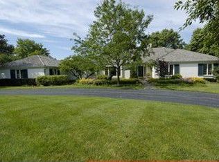 1789 Prestwick Dr, Inverness, IL 60067