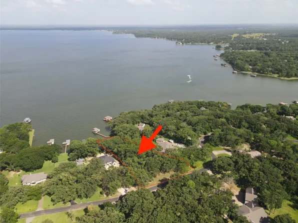 58 Stonewall Dr, Streetman, TX 75859