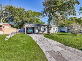 5621 Temple Rd, Jacksonville, FL 32207