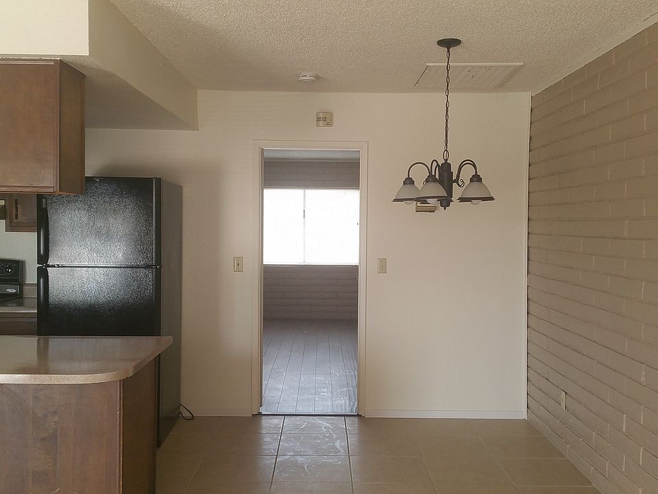 1st image of 5000 Stanley Ave #3