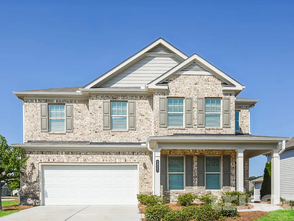 3921 Bella View Ln