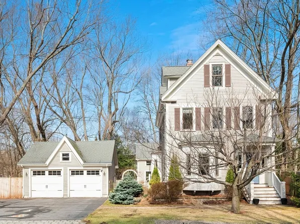 20 Maple St, Lexington, MA 02420