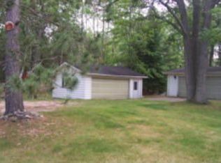 10974 Skyline Dr, Atlanta, MI 49709