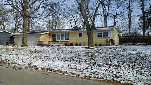 144 Carey Dr Photo 1