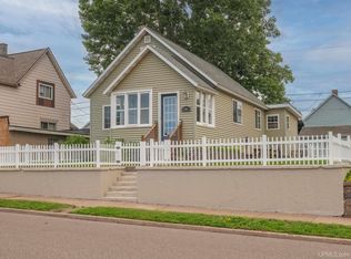 1106 N 2nd St, Ishpeming, MI 49849