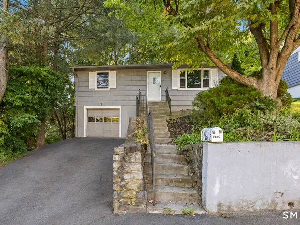 96 Oldham Avenue, Waterbury, CT 06705