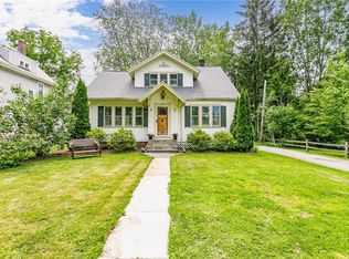 245 Susquehanna Rd, Rochester, NY 14618