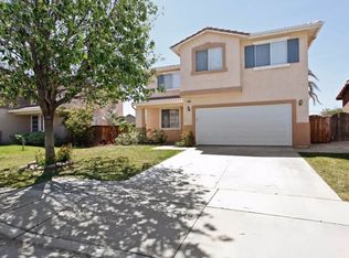 2955 Andover Ln, Hemet, CA 92545