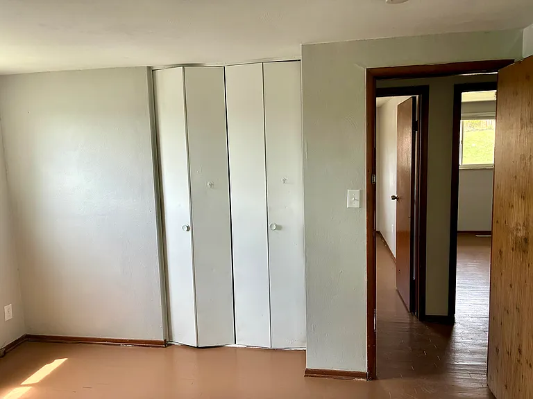 144 General Braddock Dr — Photo 14