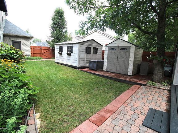 0204 BACKYARD