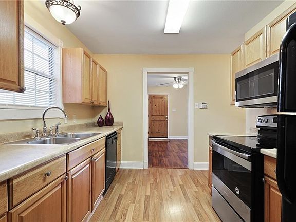 4th image of 6210 Music St