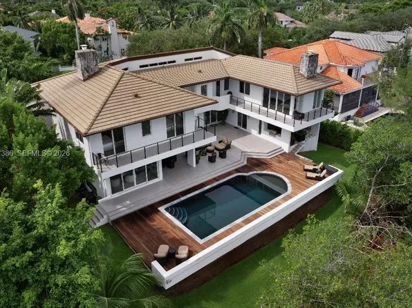 325 Campana Ave, Coral Gables, FL 33156