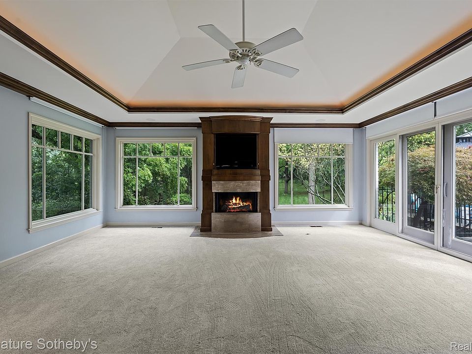 1381 Echo Ln, photo 20