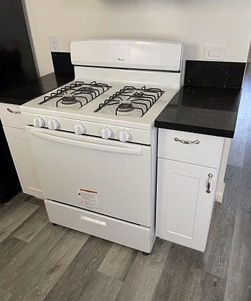 5th image of 10707 Landale St #46