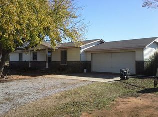 1235 County Road 1355, Chickasha, OK 73018