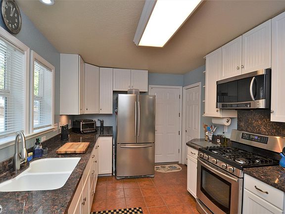4th image of 17917 Good Shepherd Dr