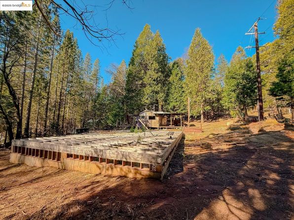 16681 Hillside Dr, Sonora, CA 95370