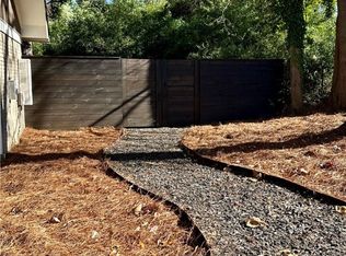 240 Huntington Rd, Athens, GA 30606