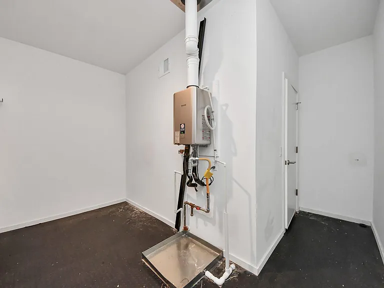 1823 Southmore Blvd — Photo 39