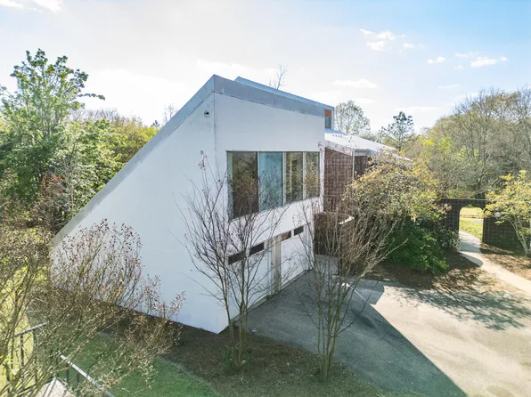 132 Overview Rd, Starkville, MS 39759