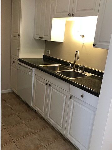 2nd image of 6165 Knollwood Rd APT 204