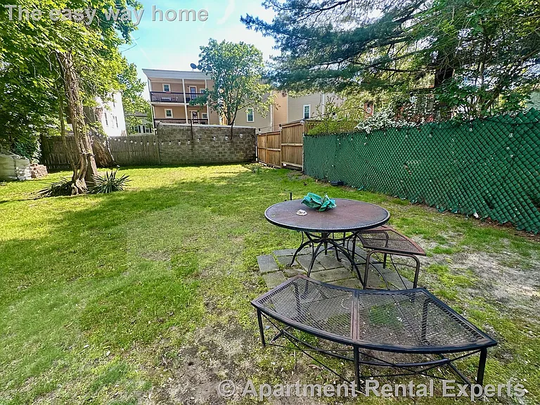 34 Plymouth St — Photo 13