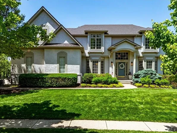 14604 Wedd St, Overland Park, KS 66221