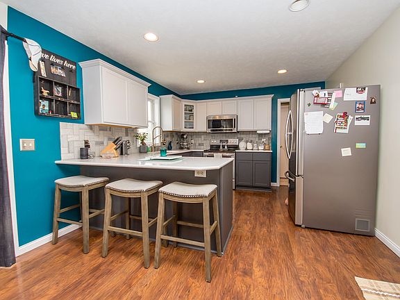 5th image of 3420 Starflower Ct