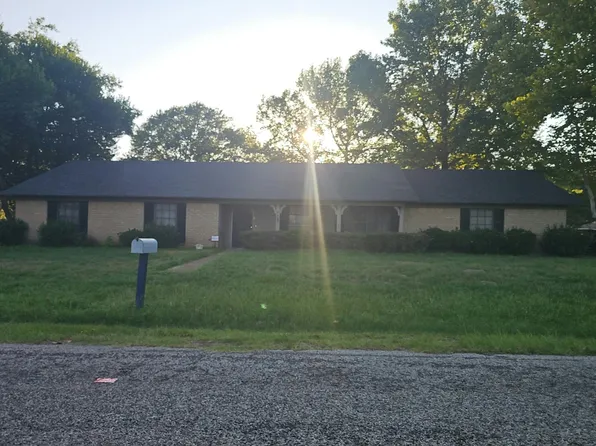 9301 Irish Moss Dr, Tyler, TX 75703