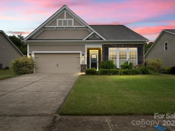1409 Tupelo Rd, Clover, SC 29710