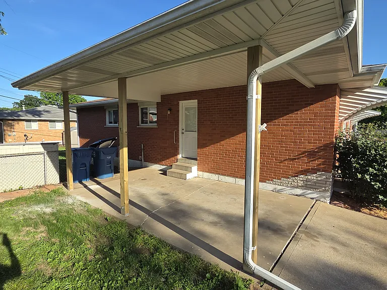 Carport