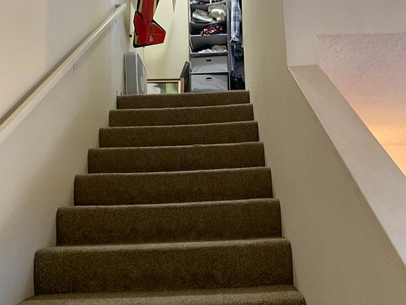 stairs to loft