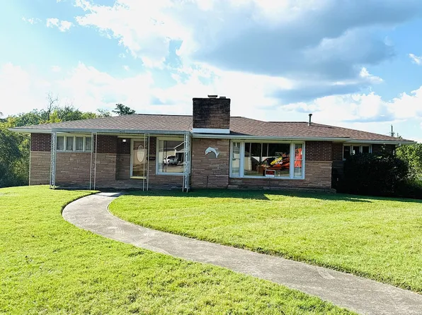401 S Holly St, Monterey, TN 38574