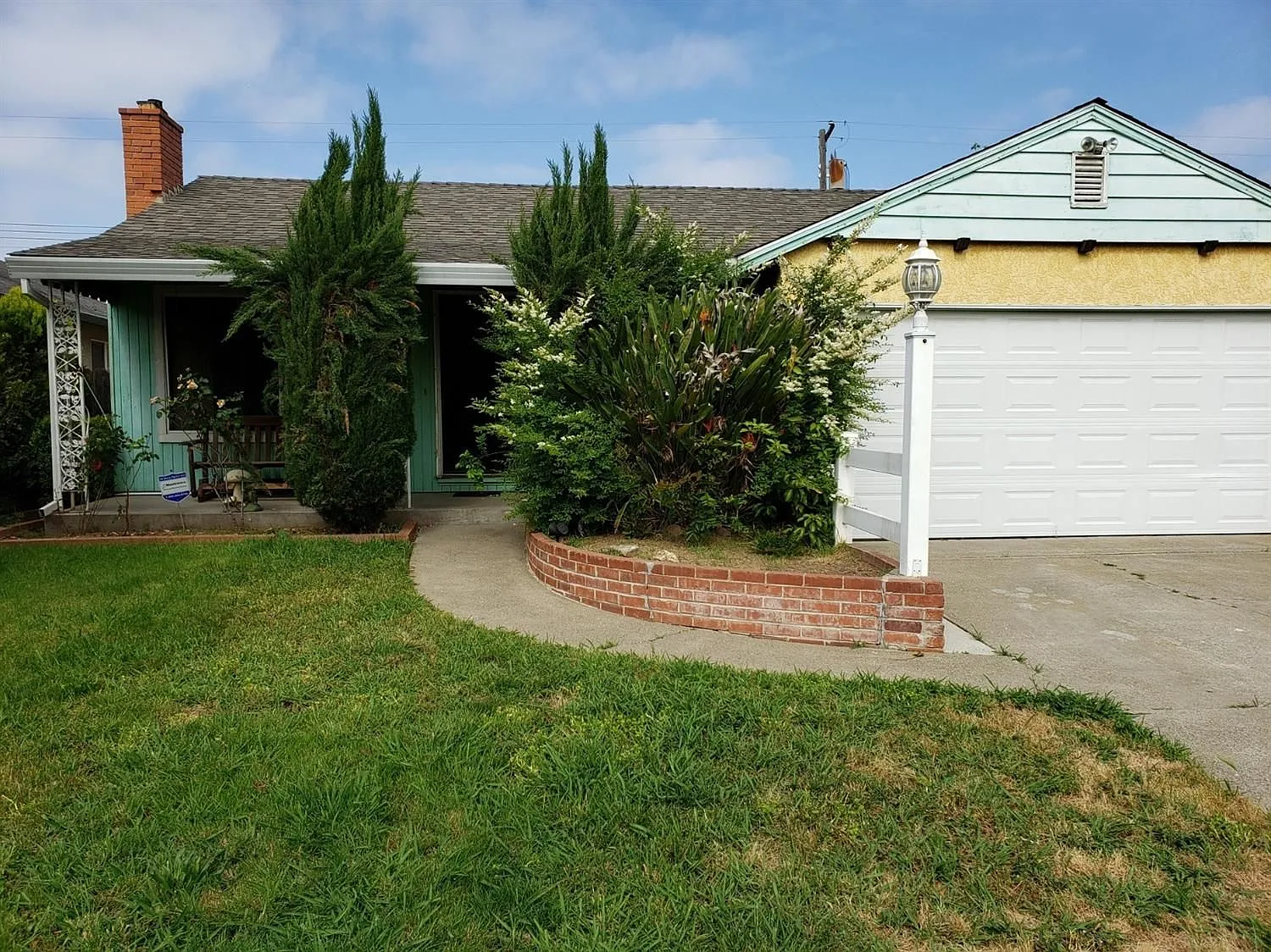 5390 Ontario St photo 1