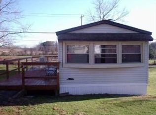 3 Big Elk Dr, West Grove, PA 19390