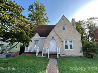 210 Henderlite St, Salisbury, NC 28144