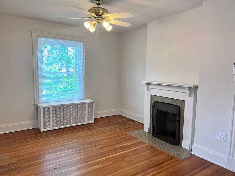 3535 Michigan Avenue — Photo 14