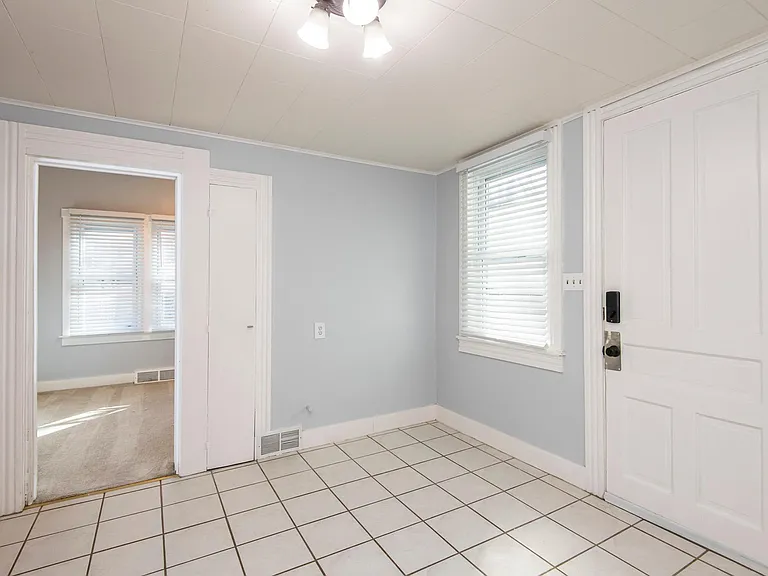 2615 N Wauwatosa Ave #1 — Photo 18