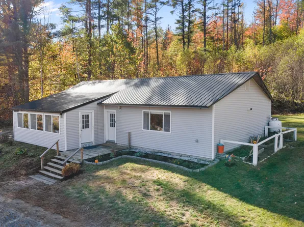 61 Turner Street, Canton, ME 04221