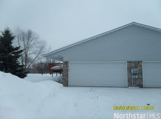 7202 Robinwood Draw, Woodbury, MN 55125