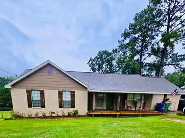 205 Surry Ave, Troy, AL 36081