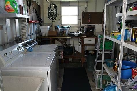 SHED/LAUNDRY