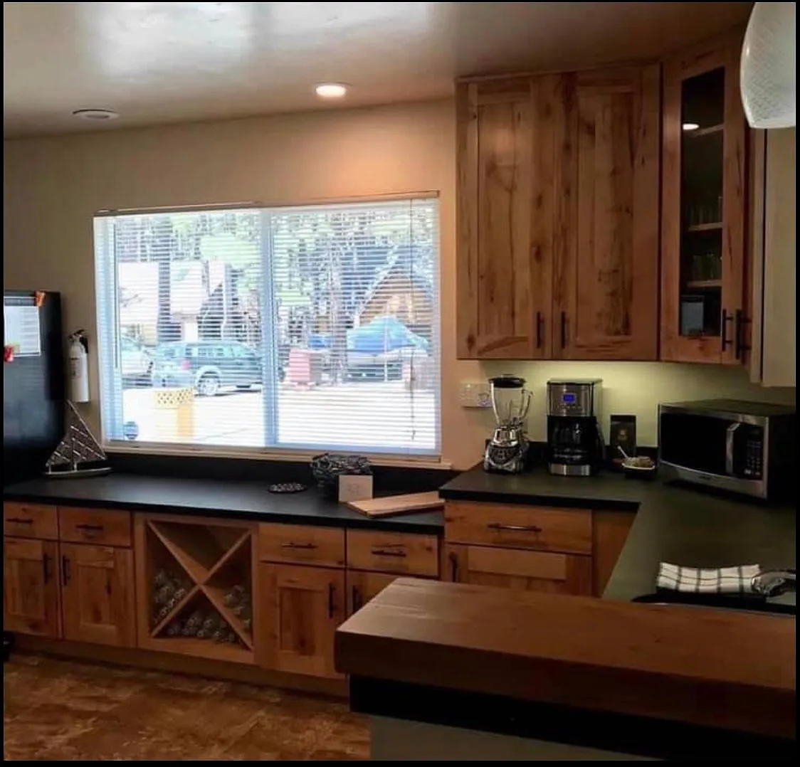 3628 Aspen Ave — Photo 4
