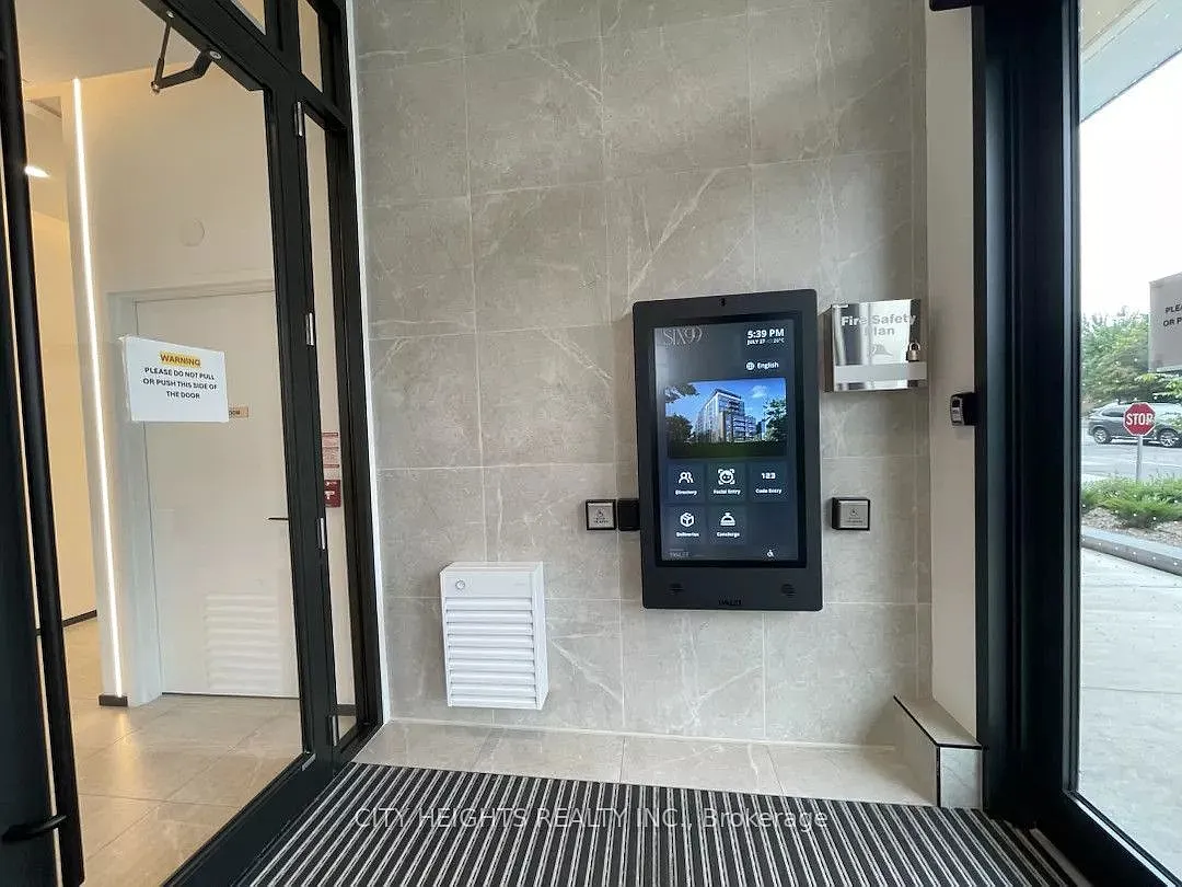 1 bed, $3,000 — Photo 4