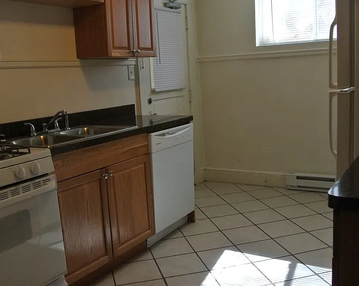 41 Prospect Terrace 27 Stevenson — Photo 177