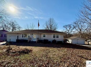 702 Westwood Pl, Clinton, MO 64735