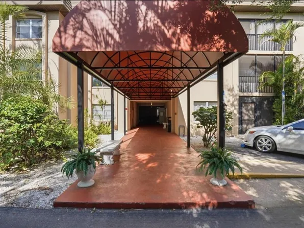 3700 S Osprey Ave APT 115, Sarasota, FL 34239