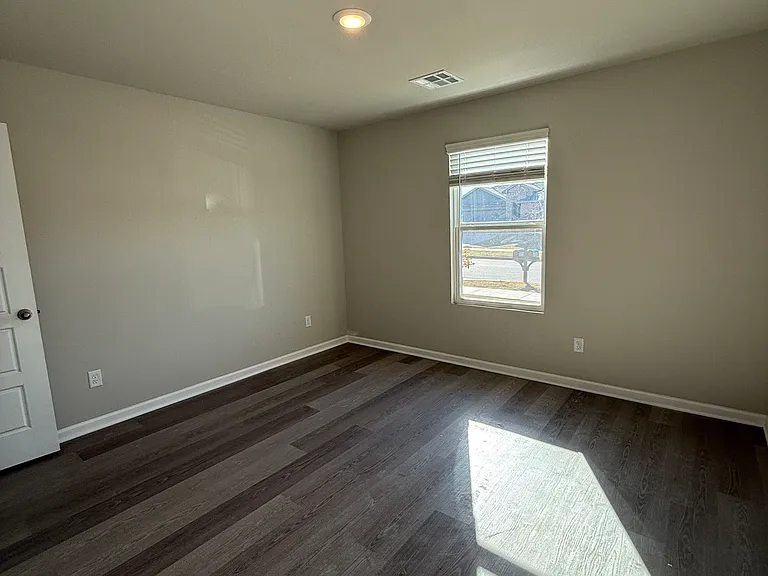 10521 SW 41st St — Photo 10
