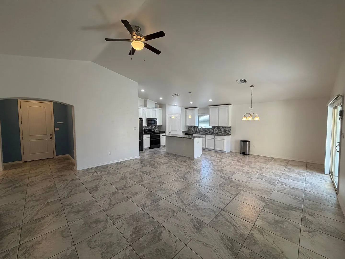 Pool & Spa Home In The Foothills! — Photo 4