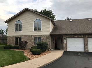 2620 Crescenzo Dr, Joliet, IL 60436